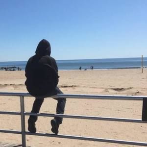 Meet your Posher, Jonathan